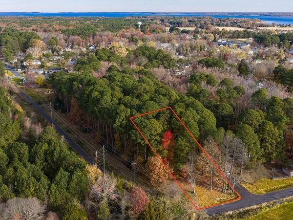 108 MILES AVENUE, SAINT MICHAELS, MD 21663