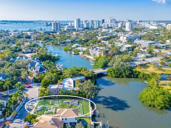 1821 LINCOLN DRIVE, SARASOTA, FL 34236