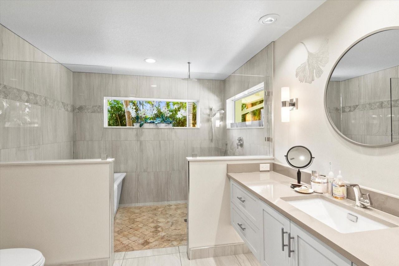 1538 S Orange Avenue, Sarasota, FL 34239 Photo