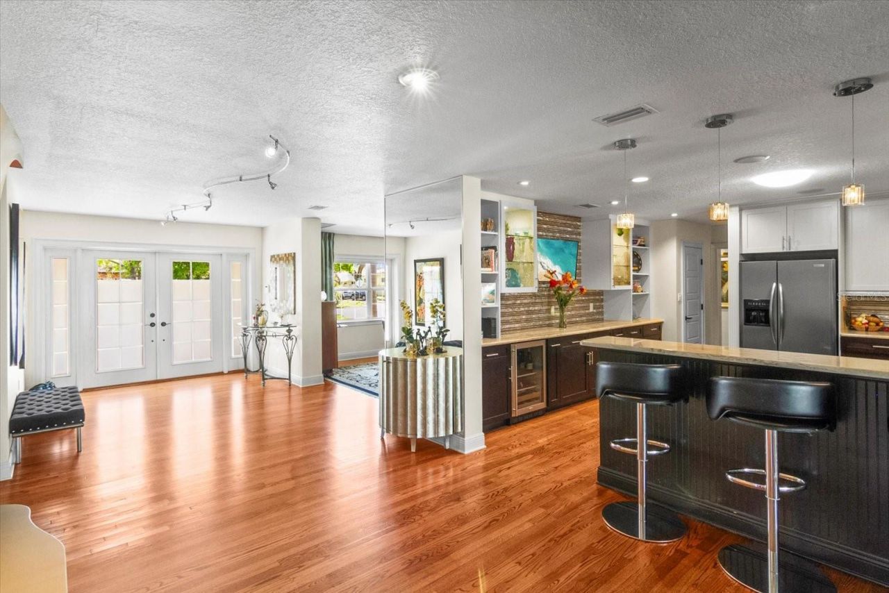 1538 S Orange Avenue, Sarasota, FL 34239 Photo