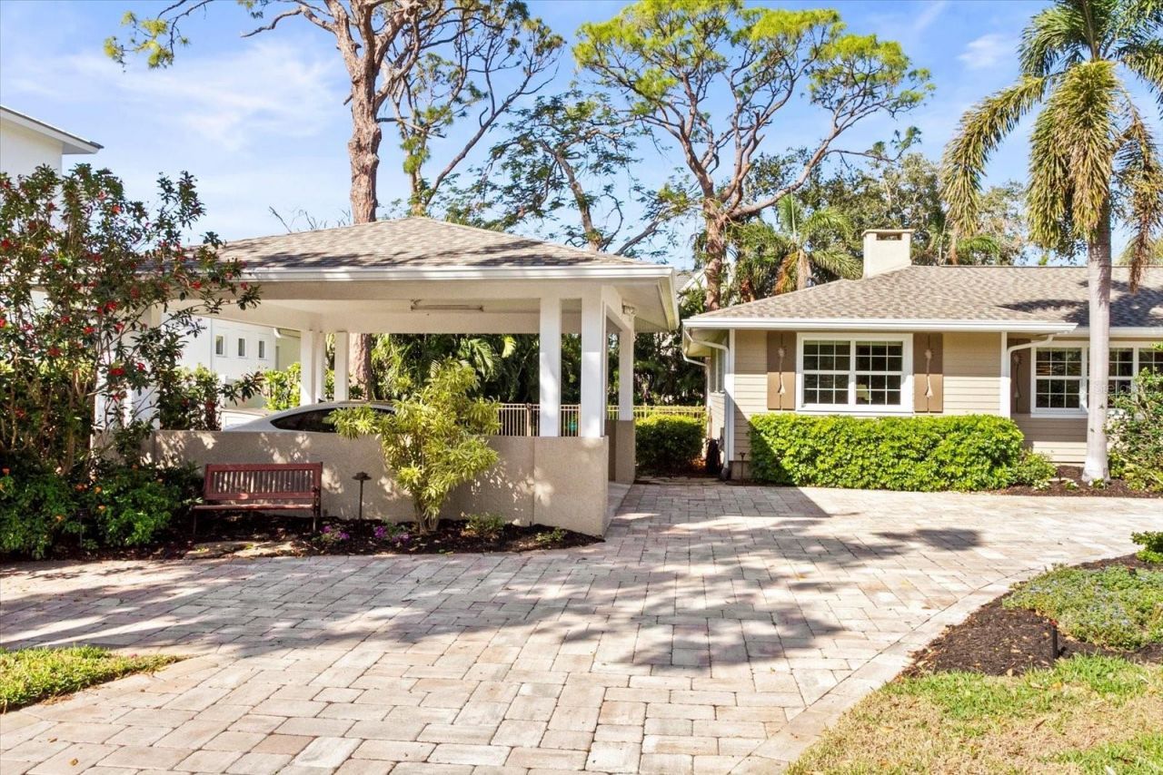 1538 S Orange Avenue, Sarasota, FL 34239 Photo