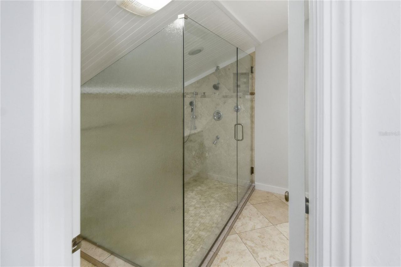 221 NE 838th Street, Old Town, FL 32680 Photo