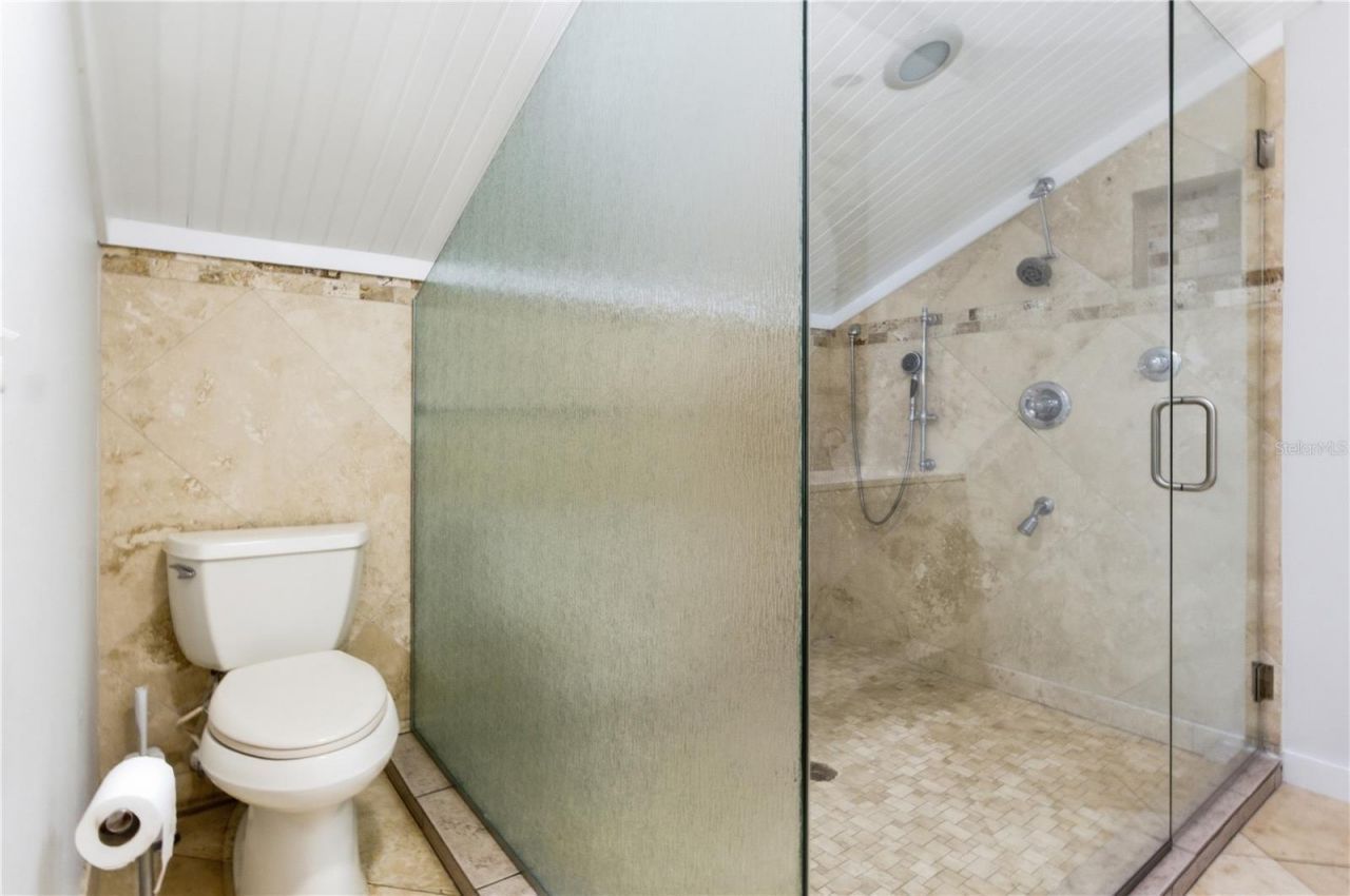 221 NE 838th Street, Old Town, FL 32680 Photo