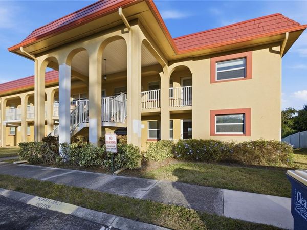 1301 S HERCULES AVENUE, Unit 11, CLEARWATER, FL 33764