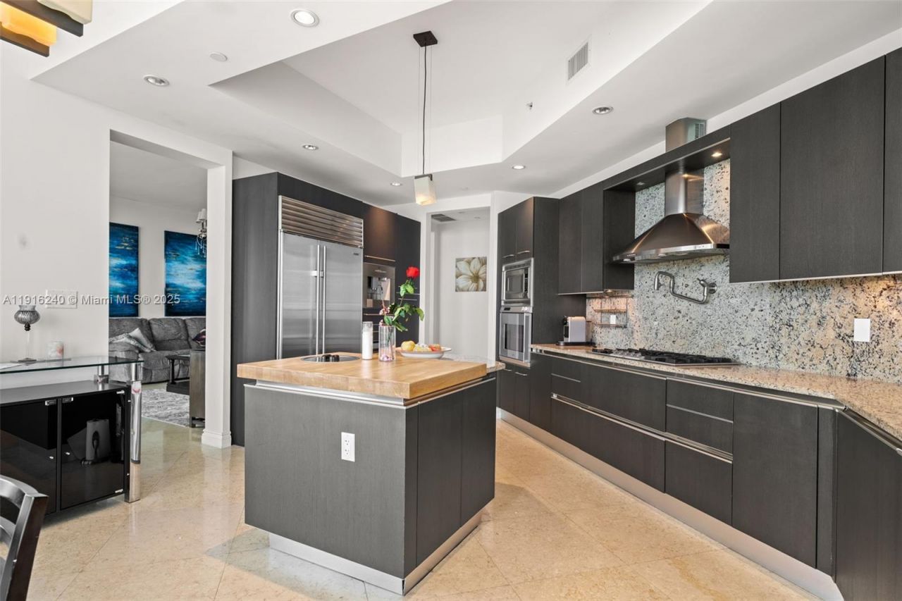 16047 Collins Ave, Unit 1202, Sunny Isles Beach, FL 33160 Photo