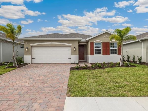 552 SPRING HILL LAKE LOOP, CAPE CORAL, FL 33993