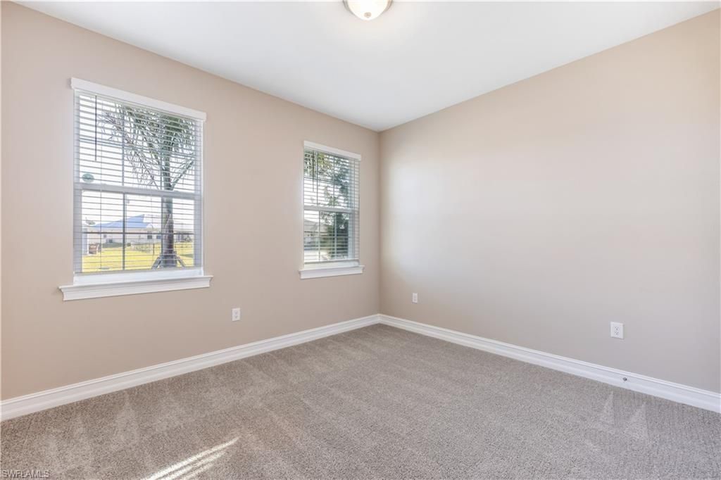 552 Spring Hill Lake Loop, Cape Coral, FL 33993 Photo