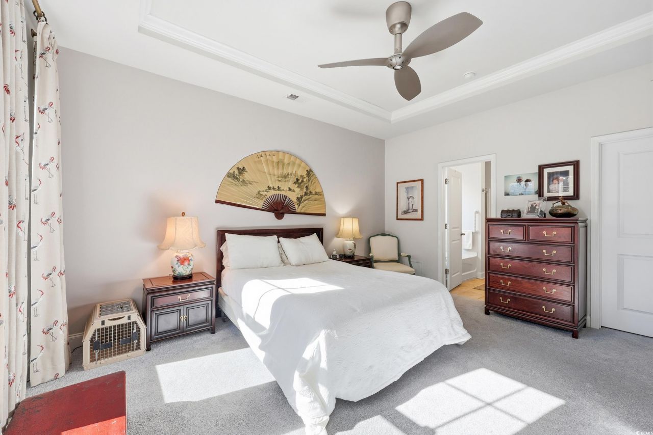 86 Hyacinth Loop Photo 23