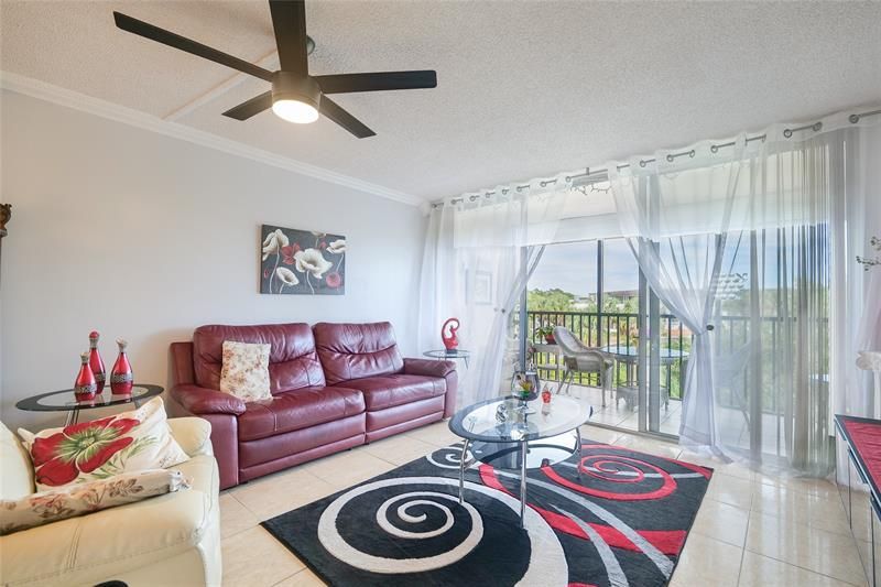 3801 Environ Boulevard, Unit 418, Lauderhill, FL 33319 Photo