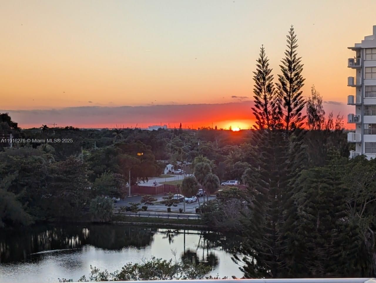 1300 NE Miami Gardens Dr, Unit 613E, Miami, FL 33179 Photo