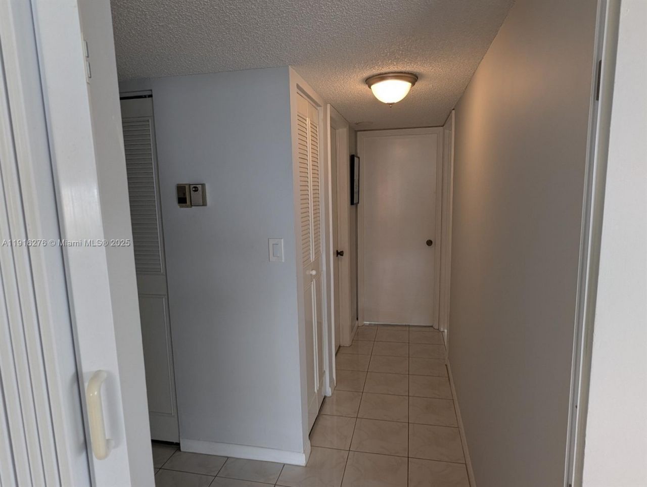 1300 NE Miami Gardens Dr, Unit 613E, Miami, FL 33179 Photo