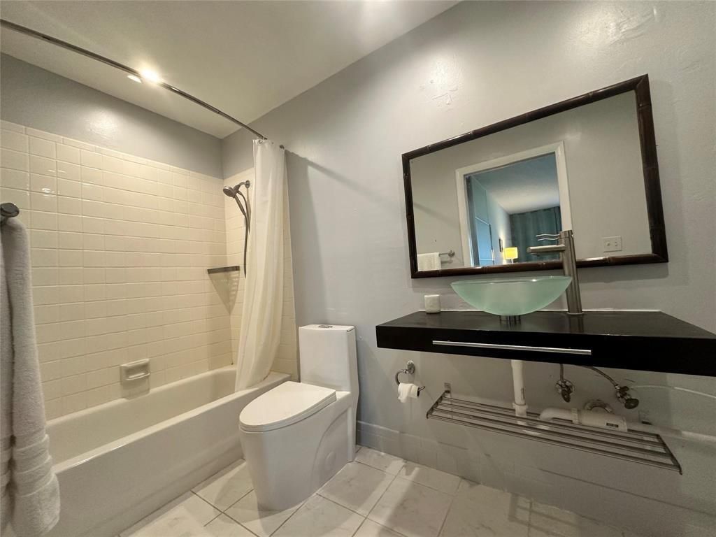 14492 Canalview Drive, Unit B, Delray Beach, FL 33484 Photo