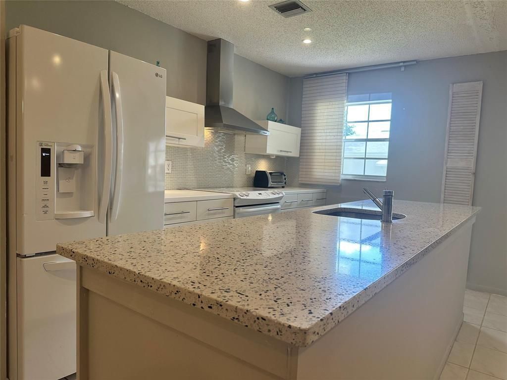 14492 Canalview Drive, Unit B, Delray Beach, FL 33484 Photo