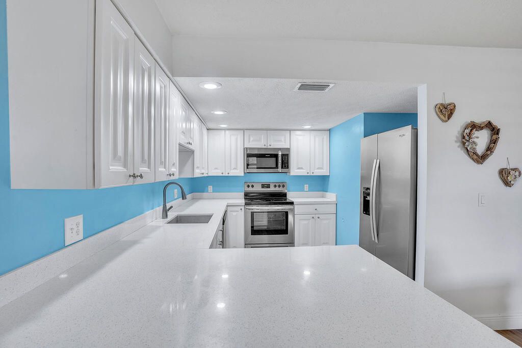 715 S Ocean Drive, Unit G, Fort Pierce, FL 34949 Photo