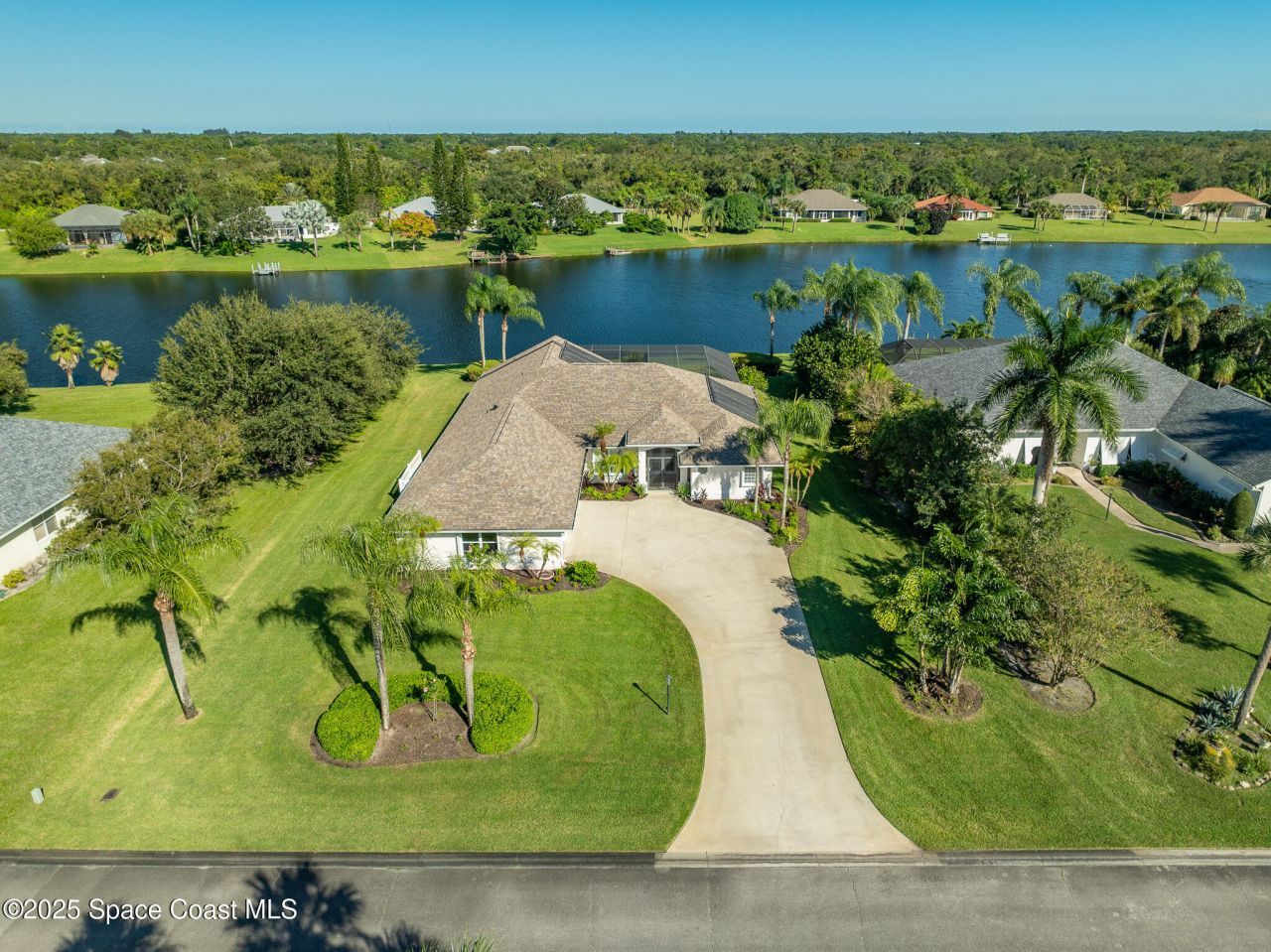 1519 Eagles Circle, Sebastian, FL 32958 Photo