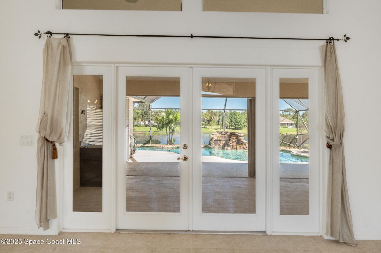 1519 Eagles Circle, Sebastian, FL 32958 Photo