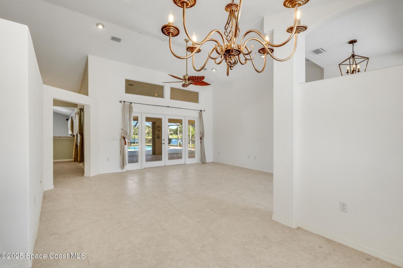 1519 Eagles Circle, Sebastian, FL 32958 Photo