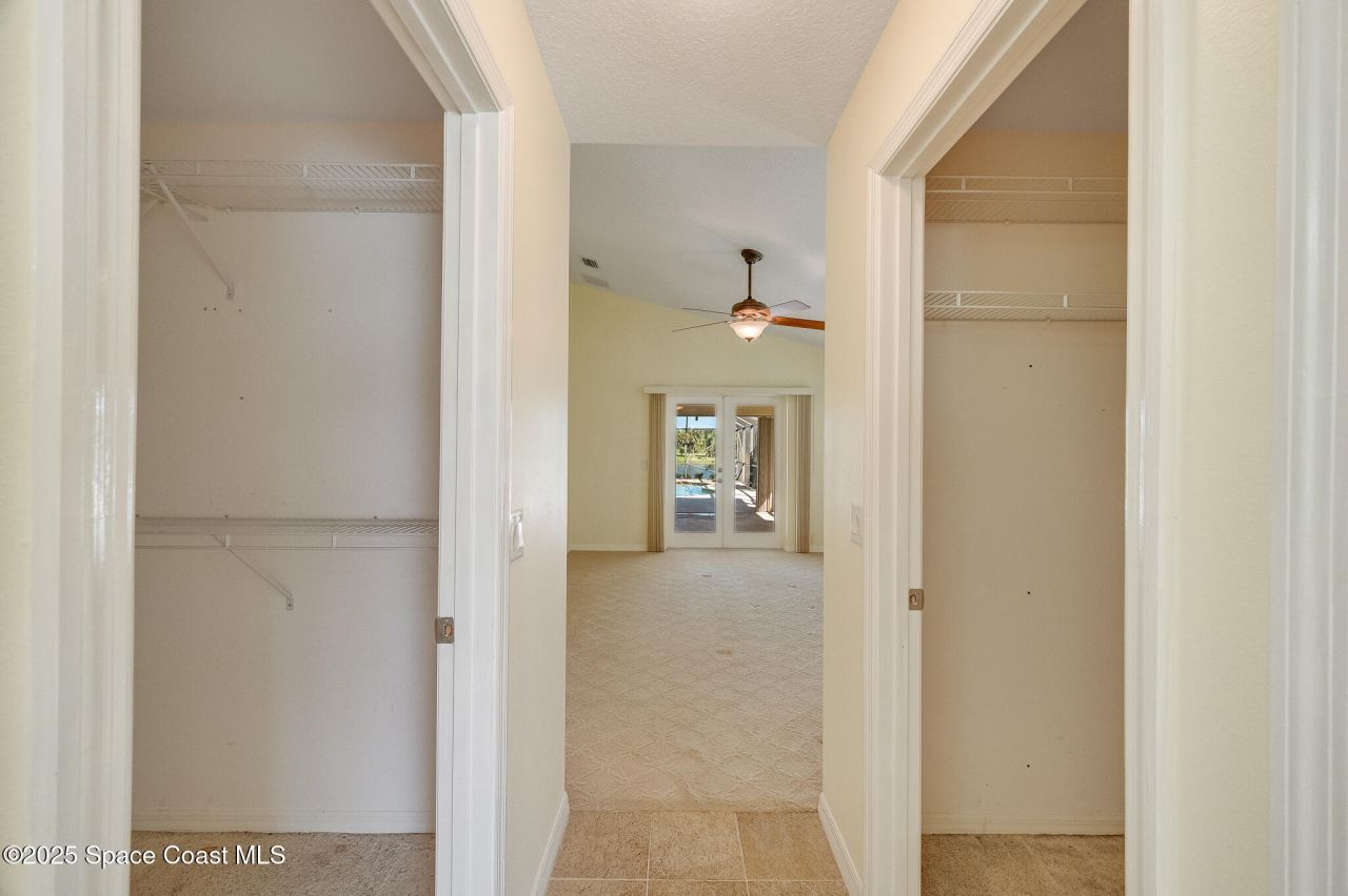 1519 Eagles Circle, Sebastian, FL 32958 Photo