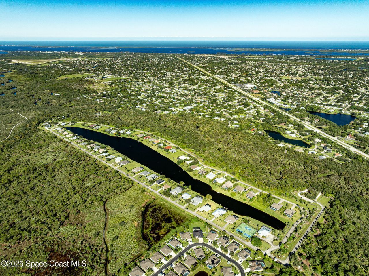 1519 Eagles Circle, Sebastian, FL 32958 Photo