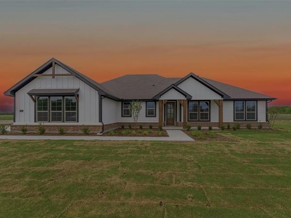 8885 County Road 623, Blue Ridge, TX 75424