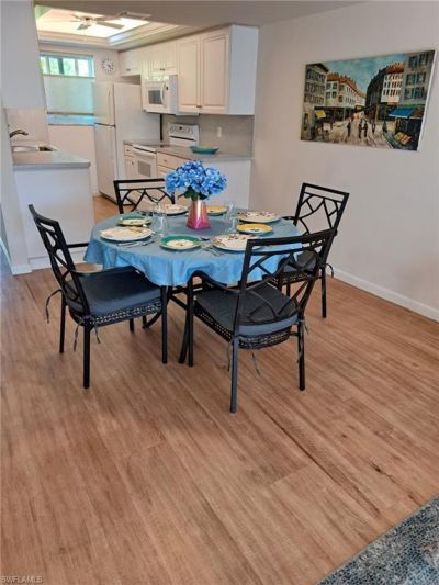 3930 Belair Ln, Unit 207, Naples, FL 34103 Photo