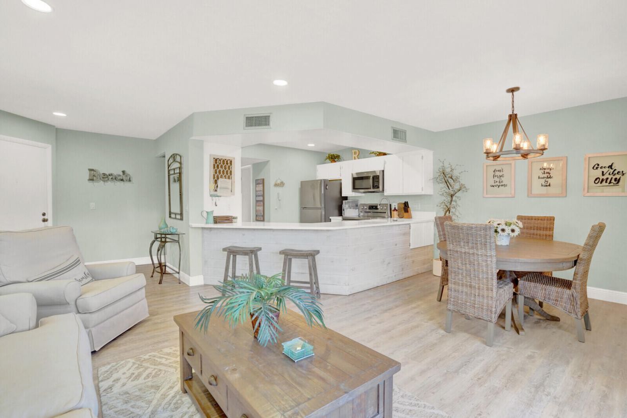 1605 S Us Highway 1, Unit 202v5, Jupiter, FL 33477 Photo