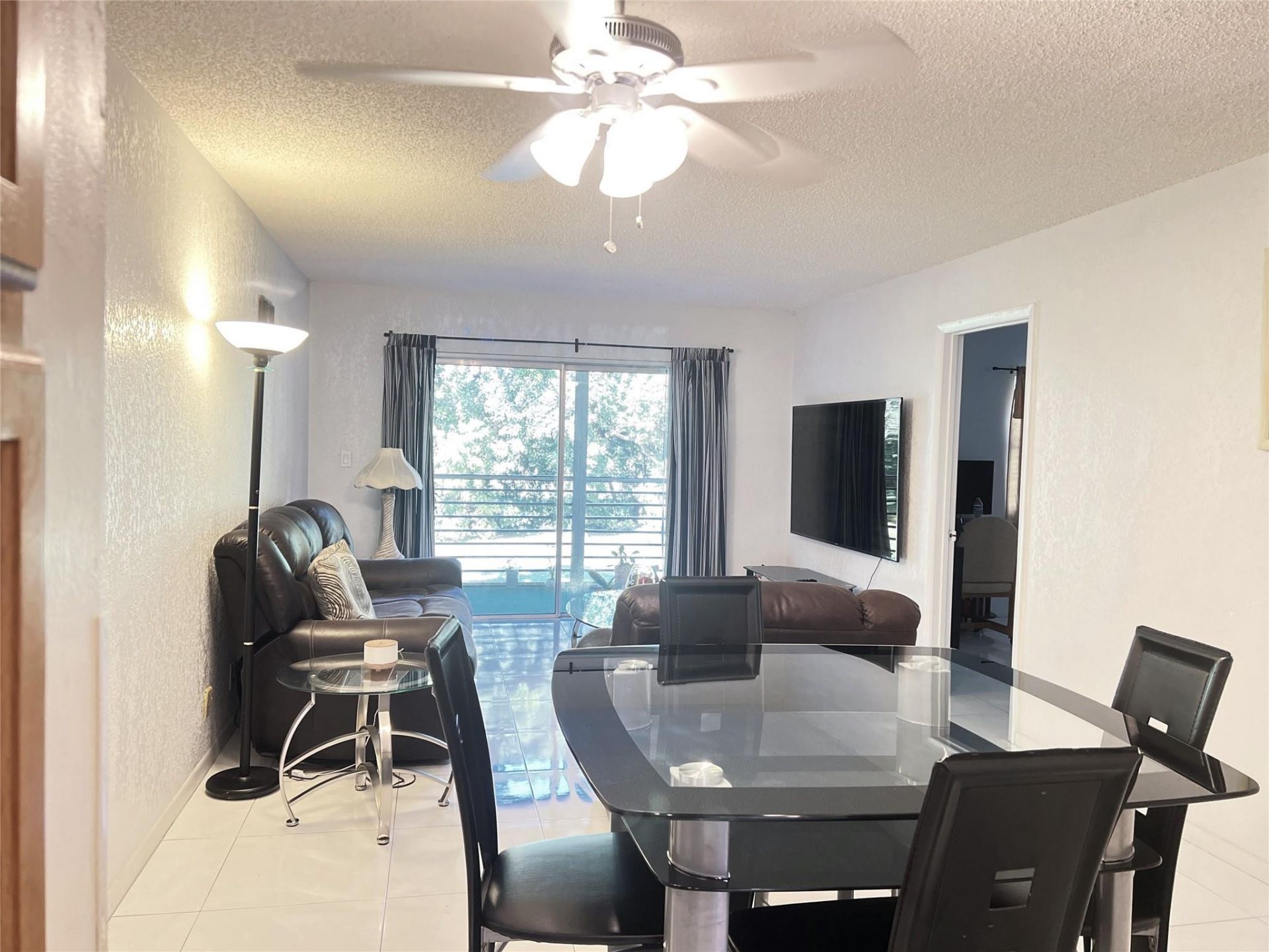 8305 NW 61st Street, Unit 209, Tamarac, FL 33321 Photo