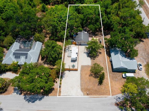 3200 TOBERO LANE, SARASOTA, FL 34235