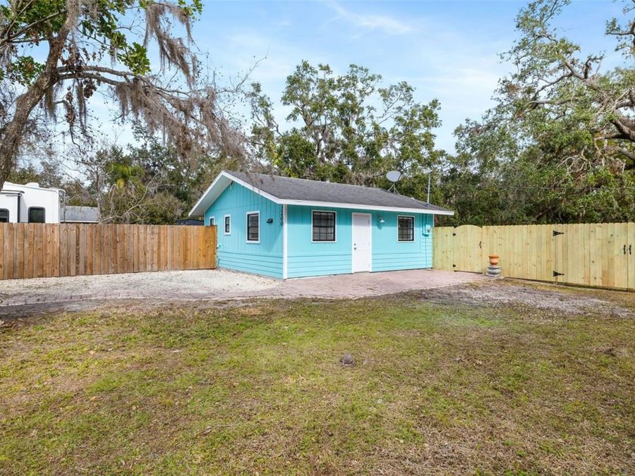 Property Image 33