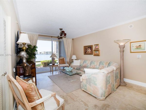 17100 N Bay Rd, Unit 1107, Sunny Isles Beach, FL 33160