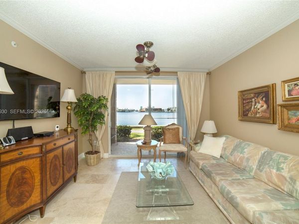 17100 N Bay Rd, Unit 1107, Sunny Isles Beach, FL 33160