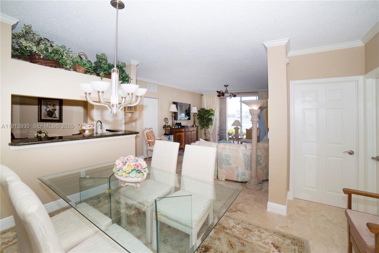17100 N Bay Rd, Unit 1107, Sunny Isles Beach, FL 33160 Photo