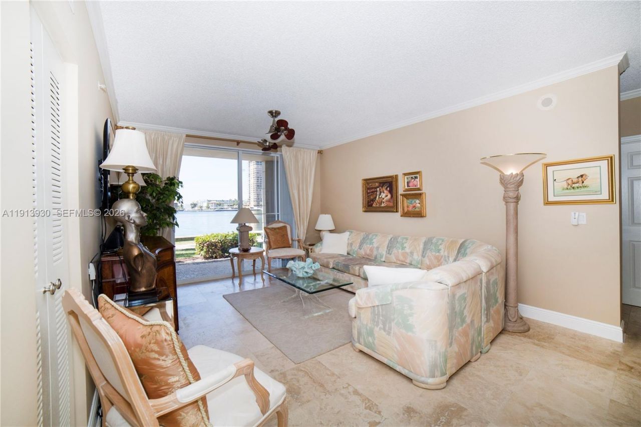 17100 N Bay Rd, Unit 1107, Sunny Isles Beach, FL 33160 Photo