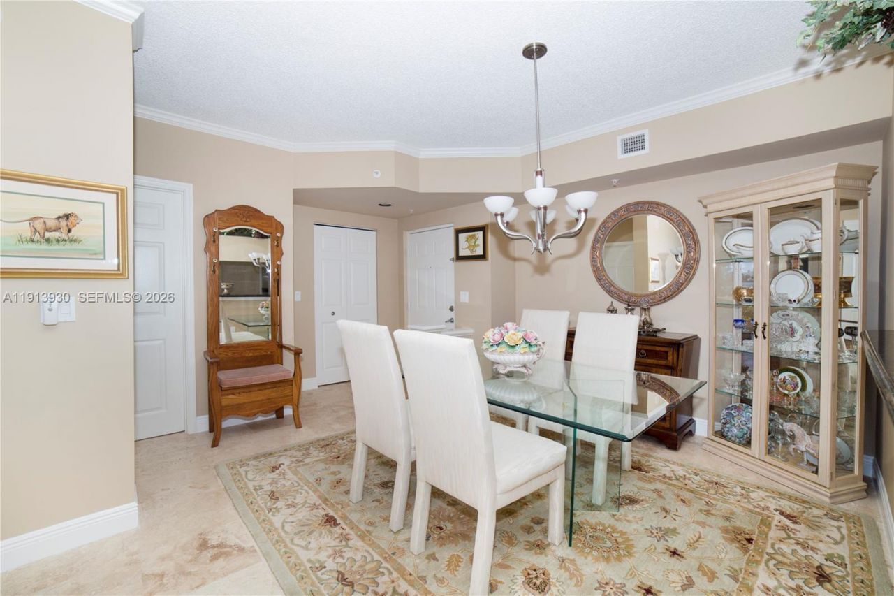 17100 N Bay Rd, Unit 1107, Sunny Isles Beach, FL 33160 Photo
