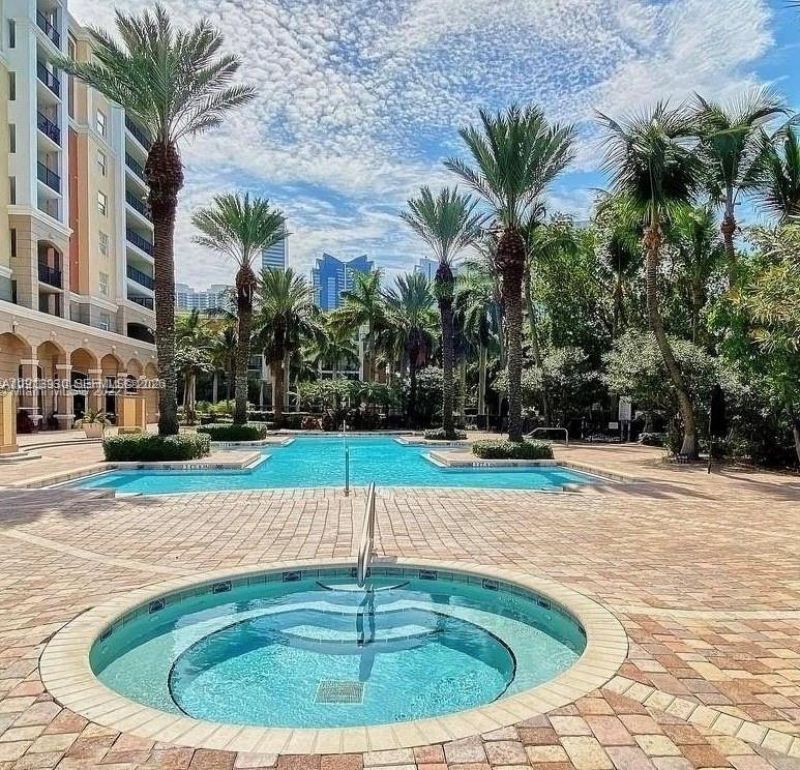 17100 N Bay Rd, Unit 1107, Sunny Isles Beach, FL 33160 Photo