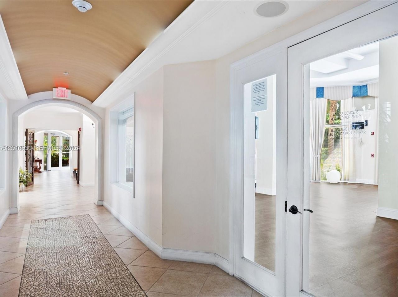 17100 N Bay Rd, Unit 1107, Sunny Isles Beach, FL 33160 Photo