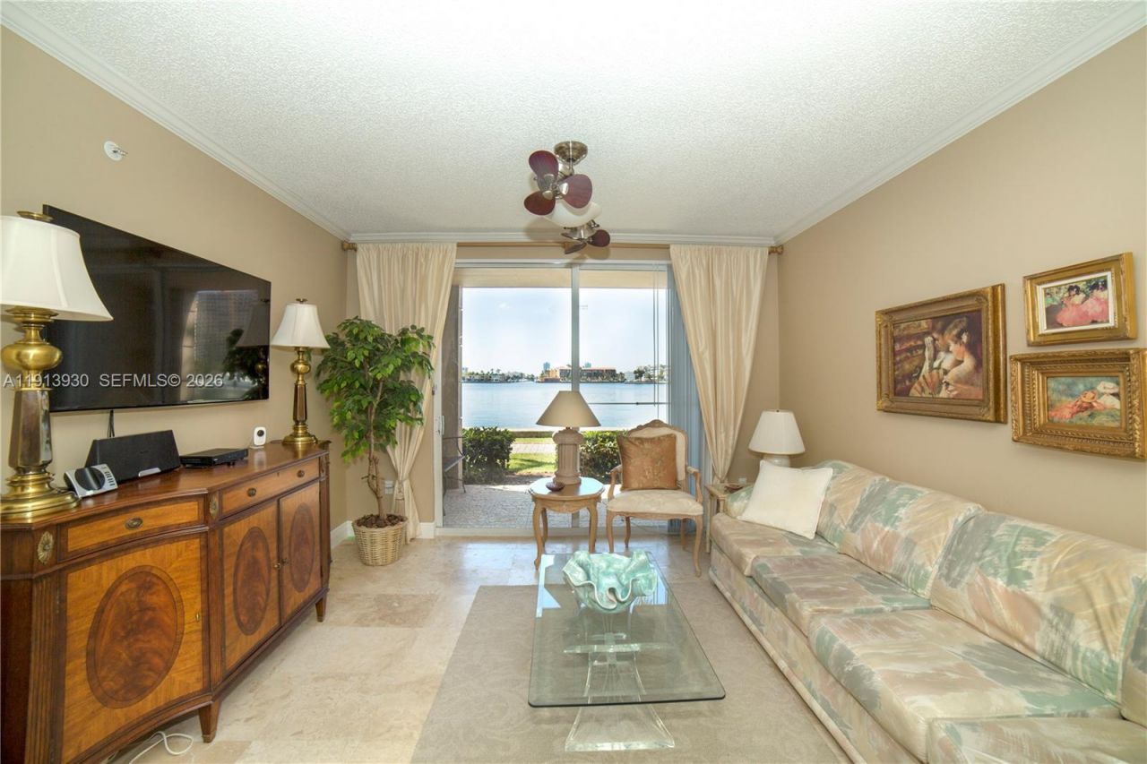 17100 N Bay Rd, Unit 1107, Sunny Isles Beach, FL 33160 Photo