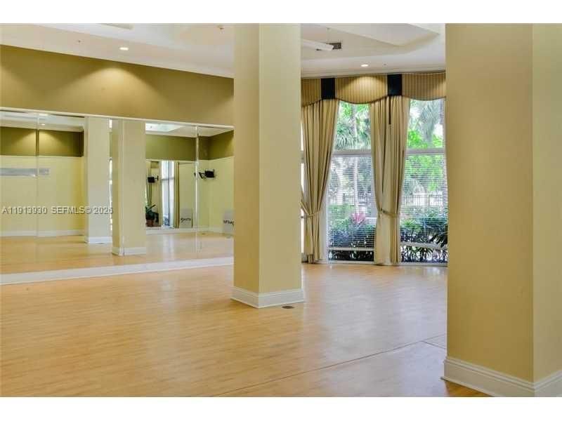 17100 N Bay Rd, Unit 1107, Sunny Isles Beach, FL 33160 Photo