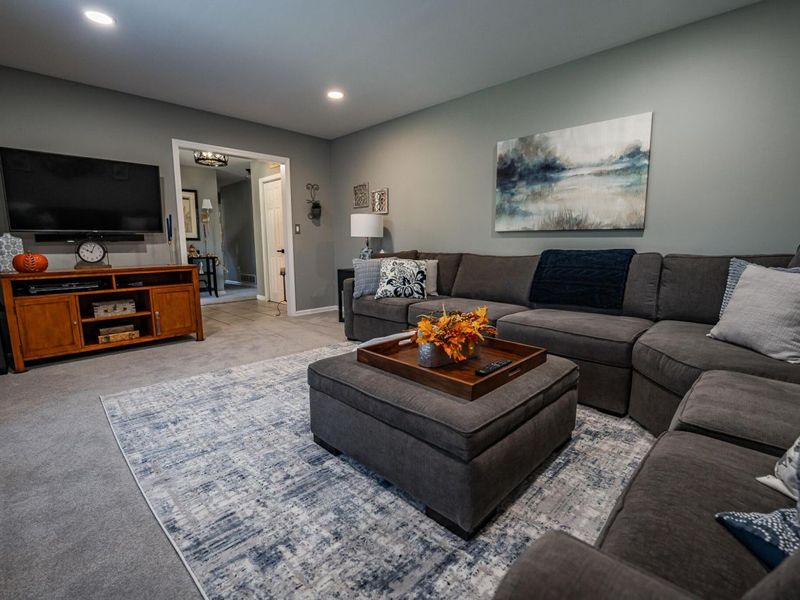 94 Applewood Drive , Chillicothe, OH 45601 Photo 2