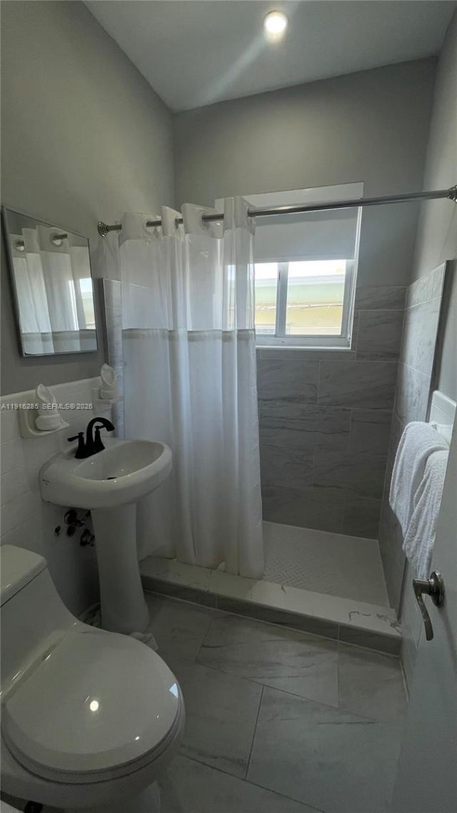 8100 Harding Ave, Unit 508, Miami Beach, FL 33141 Photo