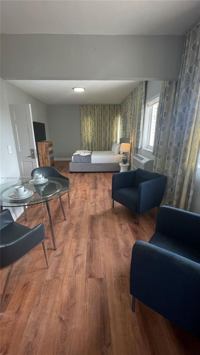 8100 Harding Ave, Unit 508, Miami Beach, FL 33141 Photo
