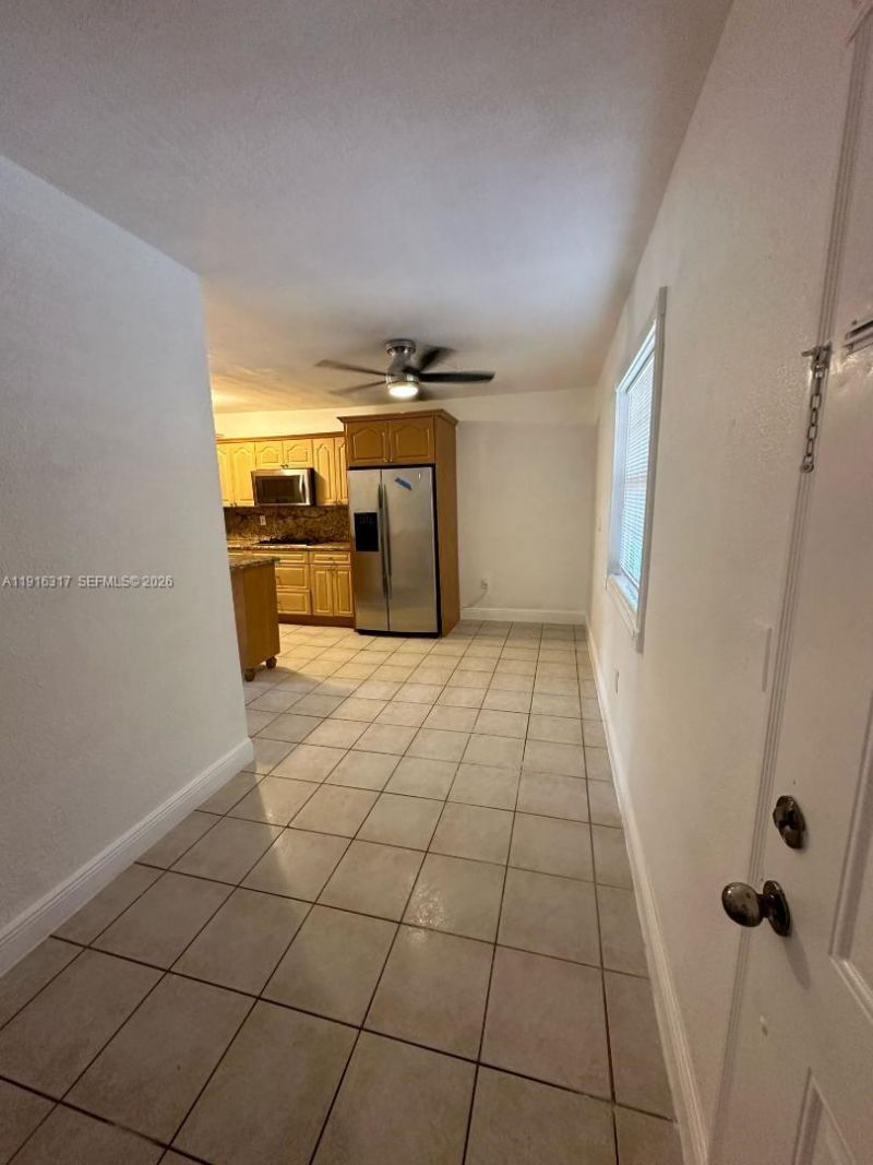 1280 W 54th St, Unit 316b, Hialeah, FL 33012 Photo