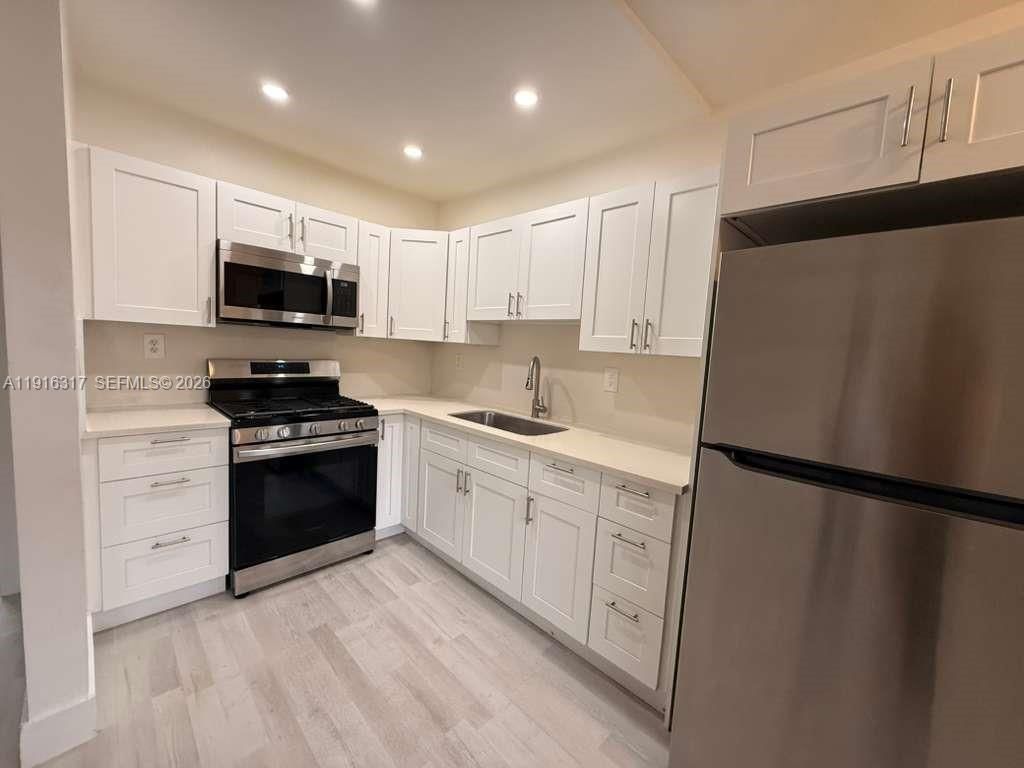 1280 W 54th St, Unit 322B, Hialeah, FL 33012 Photo