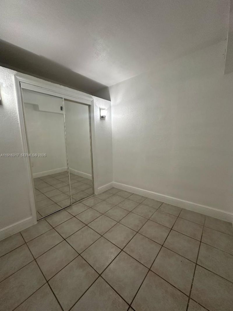 1280 W 54th St, Unit 316b, Hialeah, FL 33012 Photo