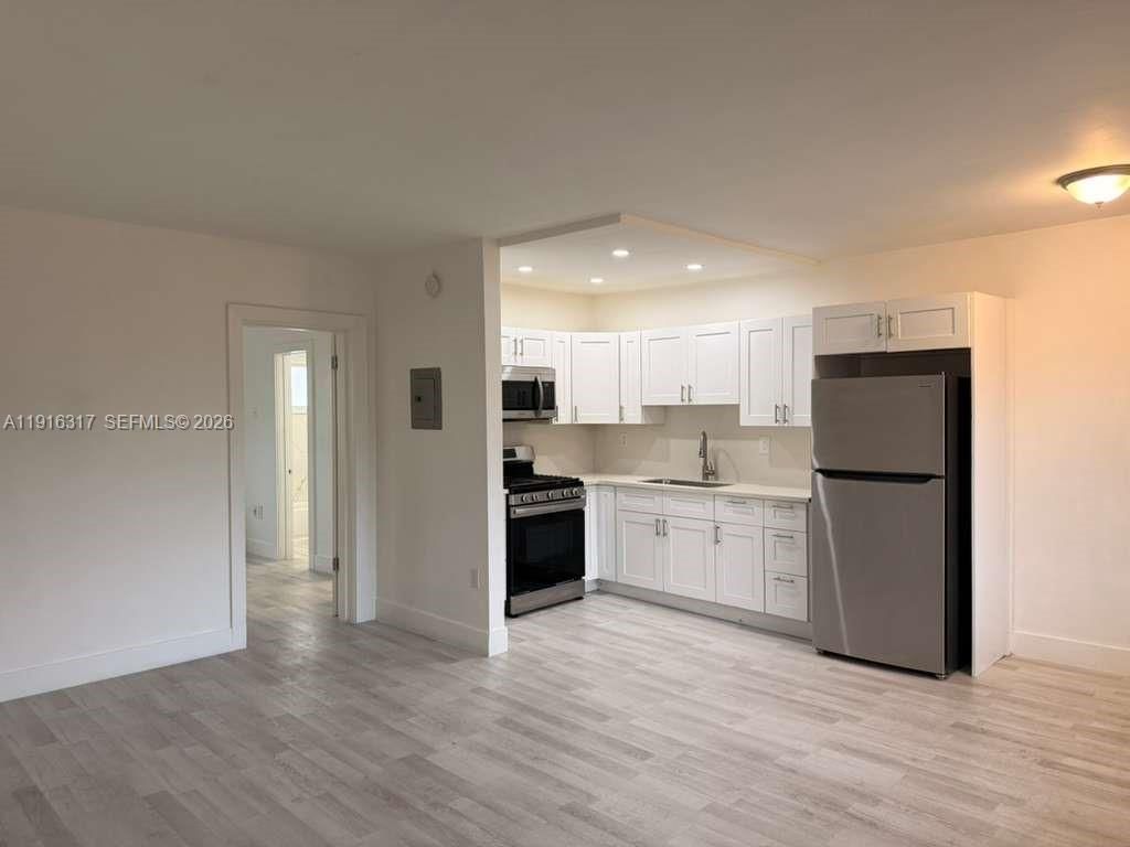 1280 W 54th St, Unit 322B, Hialeah, FL 33012 Photo