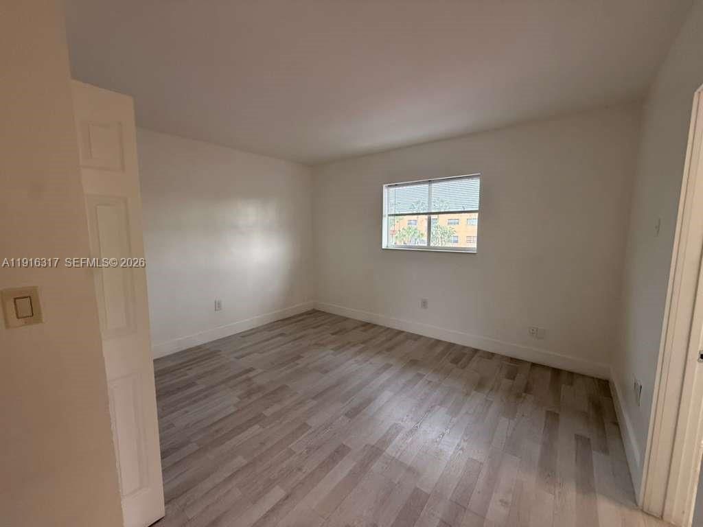 1280 W 54th St, Unit 322B, Hialeah, FL 33012 Photo