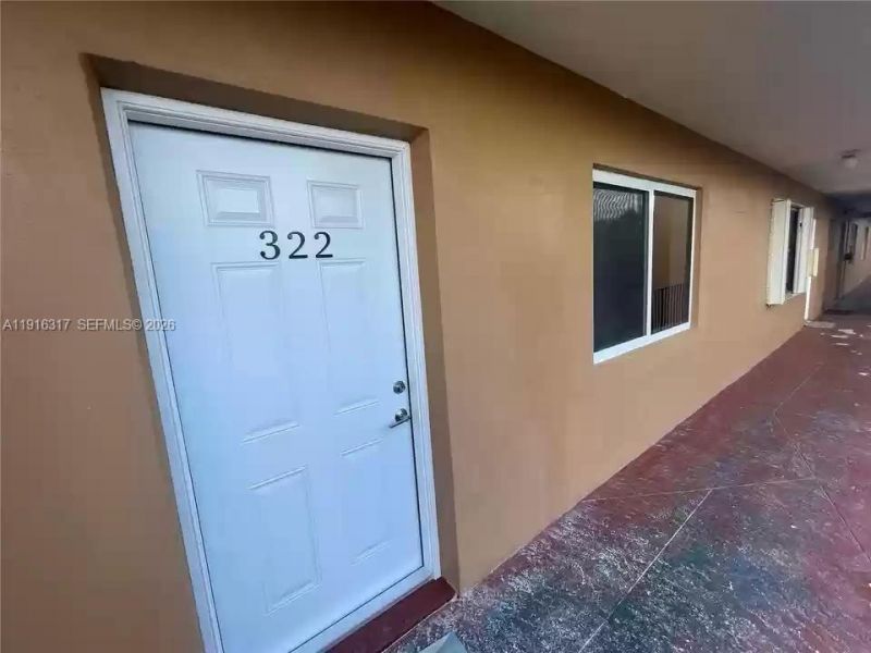 1280 W 54th St, Unit 322B, Hialeah, FL 33012 Photo