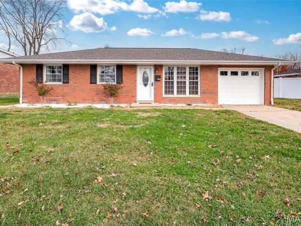 104 W Jackson Street, O'Fallon, IL 62269