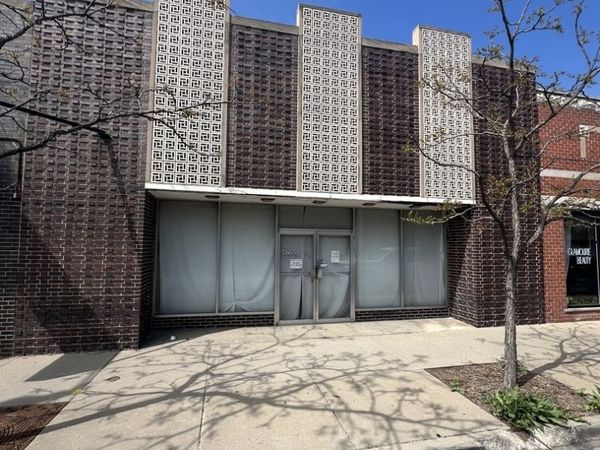 4750 N Milwaukee Avenue, Chicago, IL 60630