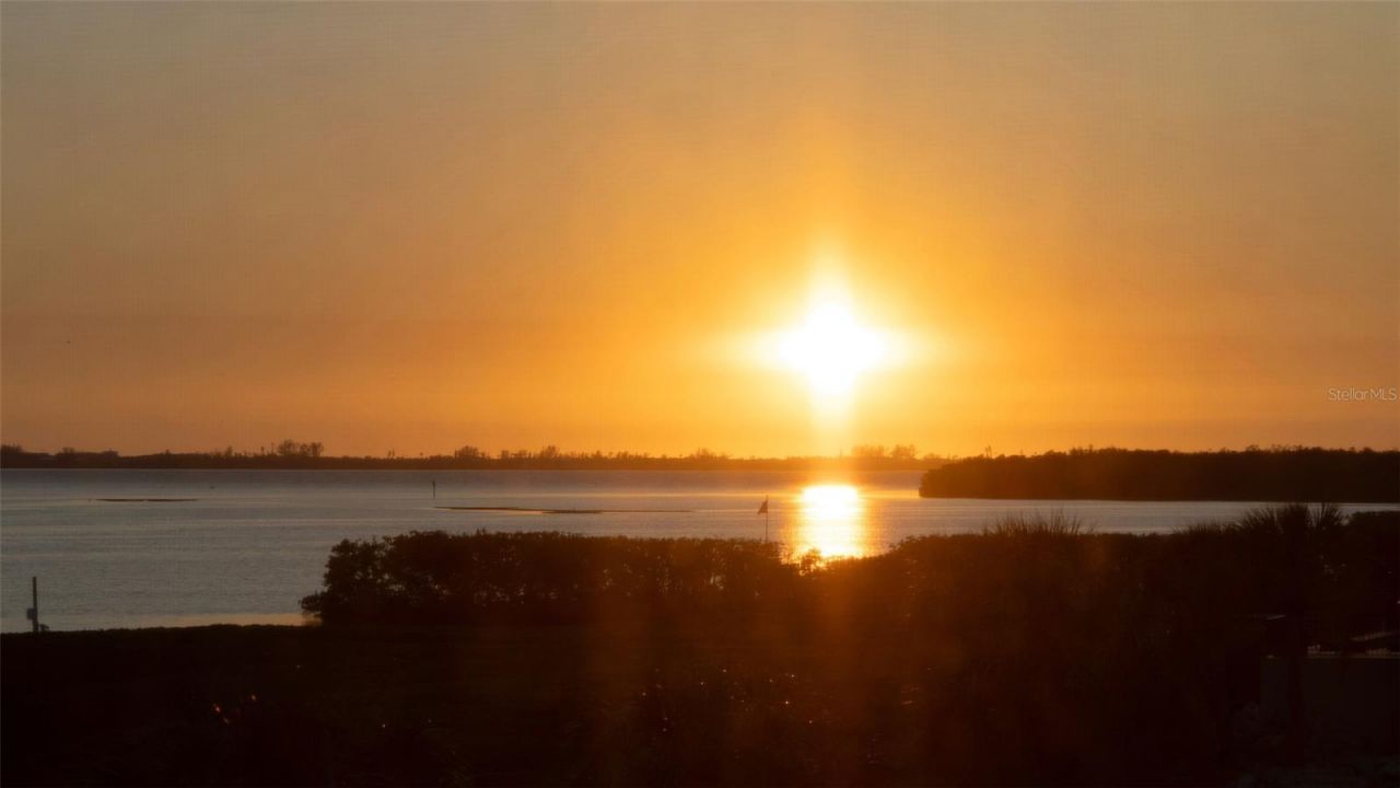 4535 Bay Club Drive, Bradenton, FL 34210 Photo